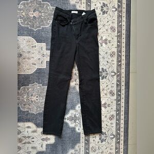 Good American black v waist jeans. Good classic crossover high waist